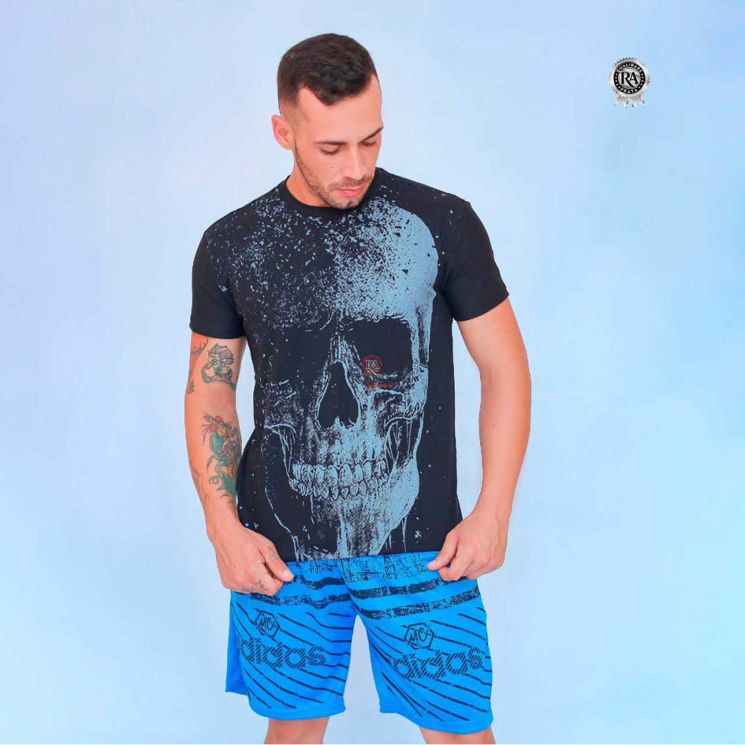 Camisa Masculina Preta com Estampas