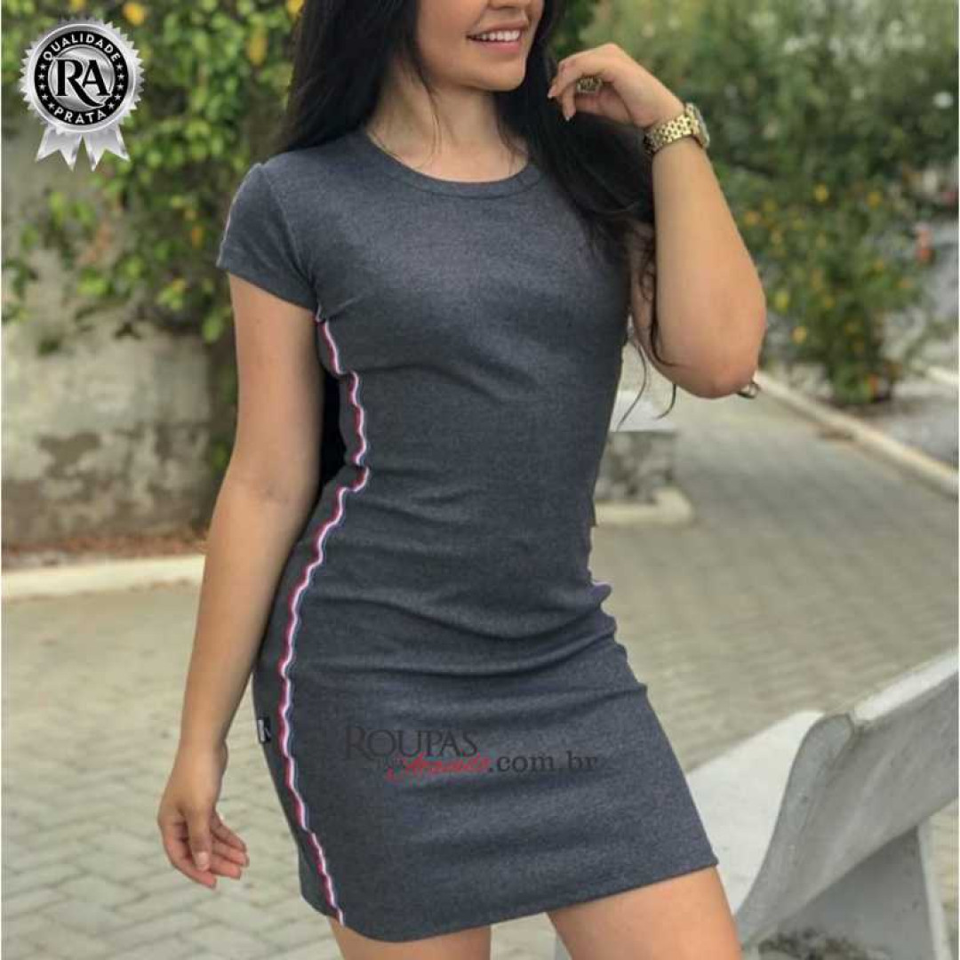 Vestido Basico Com Manga