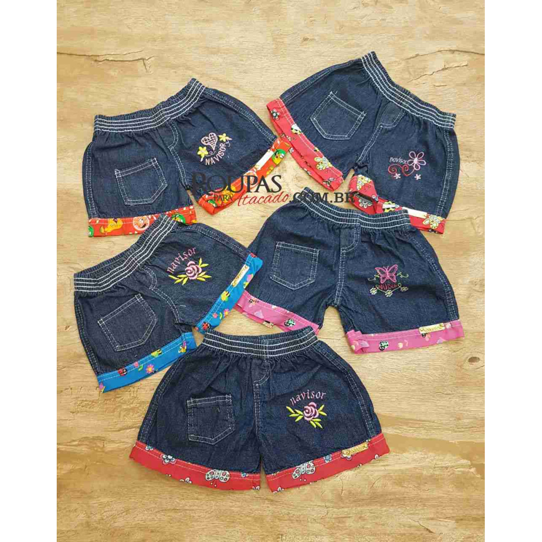 Short Jeans Infantil Com Barra Estampada  4 a 8 anos