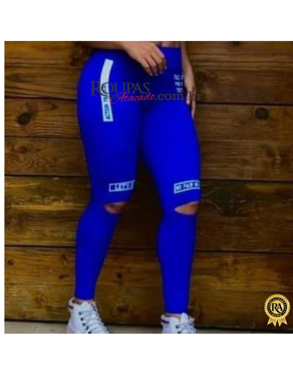 Calça legging aberta no joelho